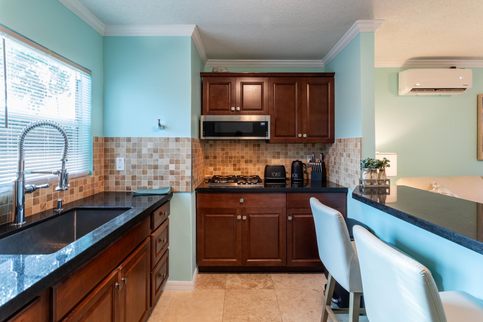 1724 37th Street, West Palm Beach, FL 33407 Photo