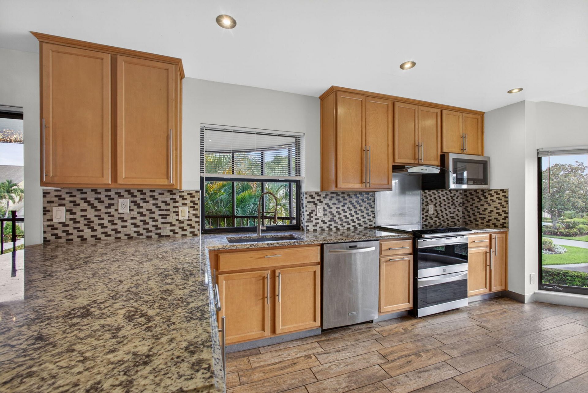 17137 Waterbend Drive, Unit 204, Jupiter, FL 33477 Photo