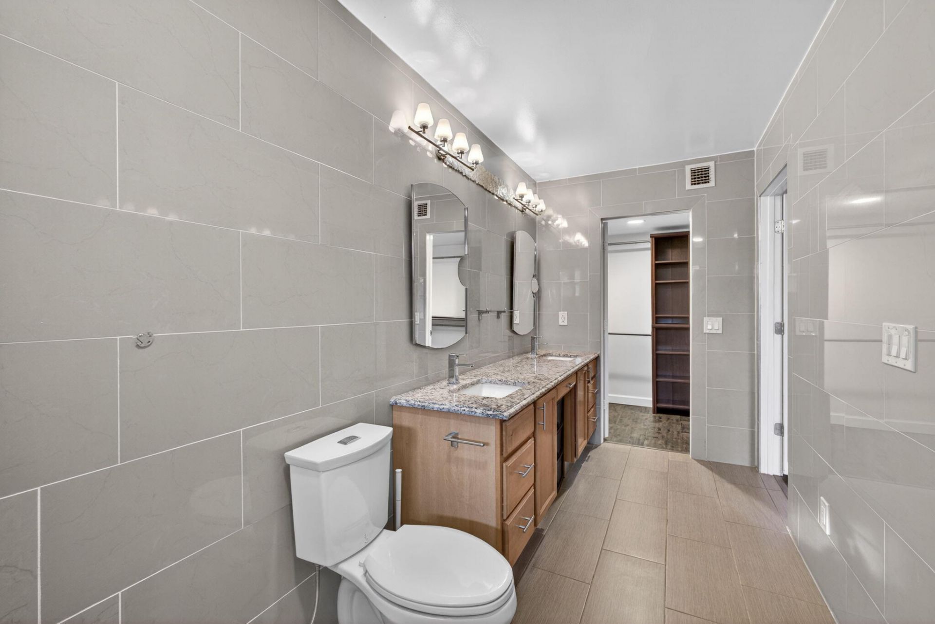 17137 Waterbend Drive, Unit 204, Jupiter, FL 33477 Photo