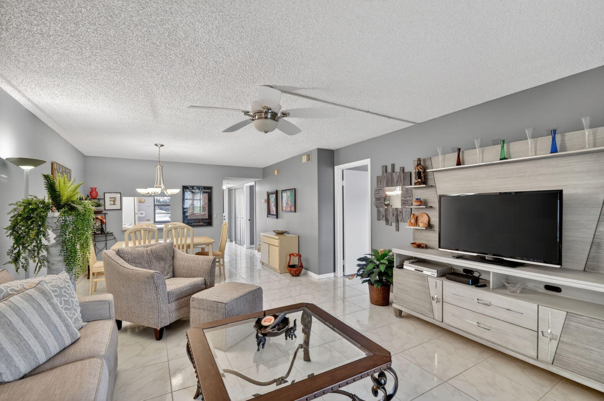 145 Lake Nancy Lane, Unit 128, West Palm Beach, FL 33411 Photo