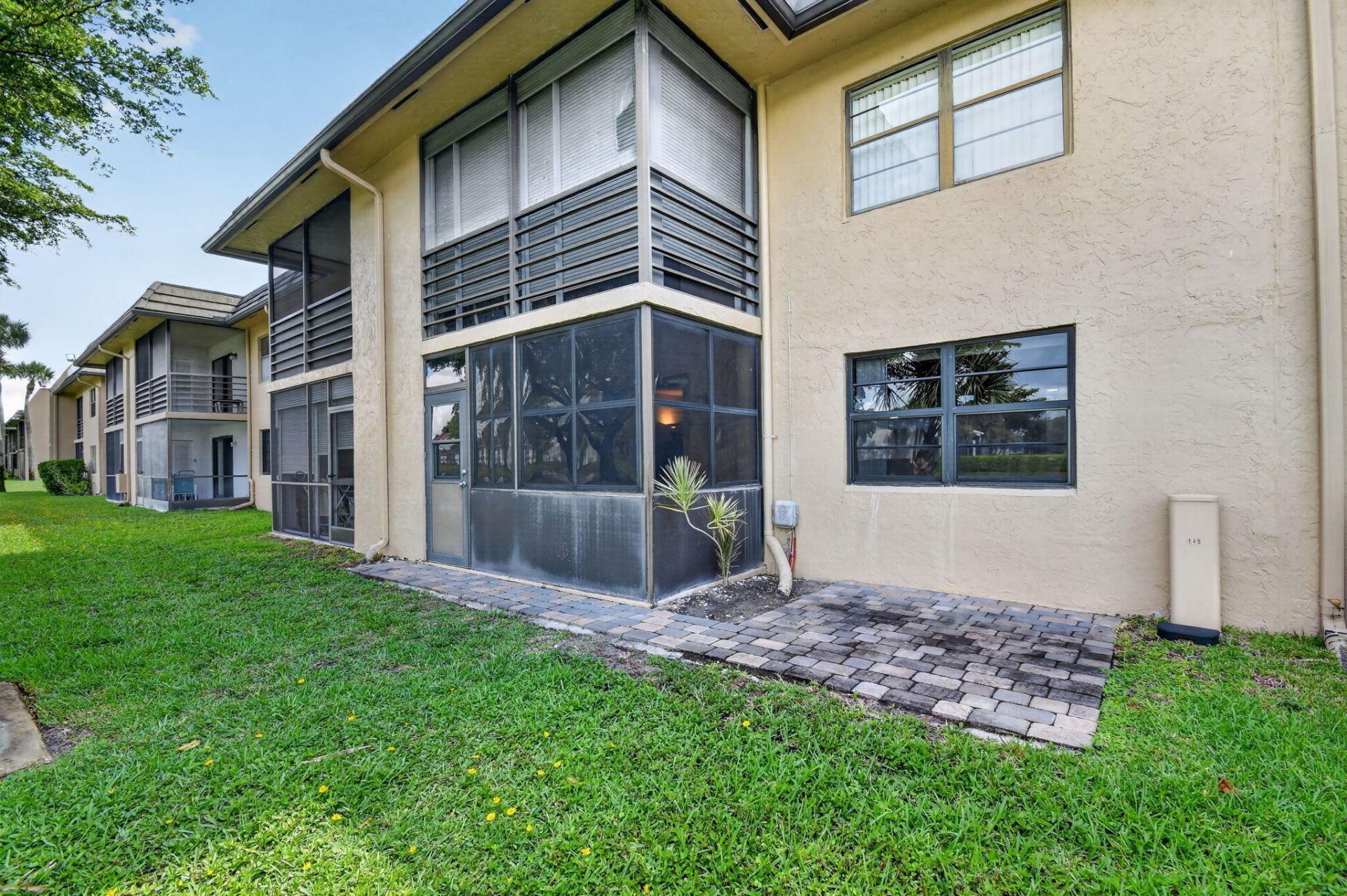 145 Lake Nancy Lane, Unit 128, West Palm Beach, FL 33411 Photo