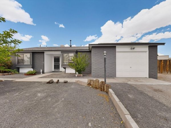 160 Timor Road SE, Rio Rancho, NM 87124