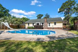 108 Heritage Lane photo 4