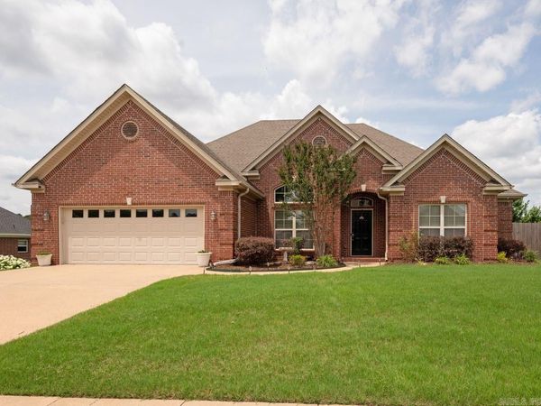 14 Denver Street, Little Rock, AR 72223