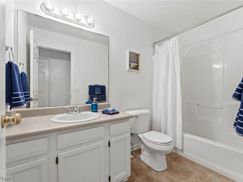 1172 Wild Brook Drive, Akron, OH 44313 Photo 17