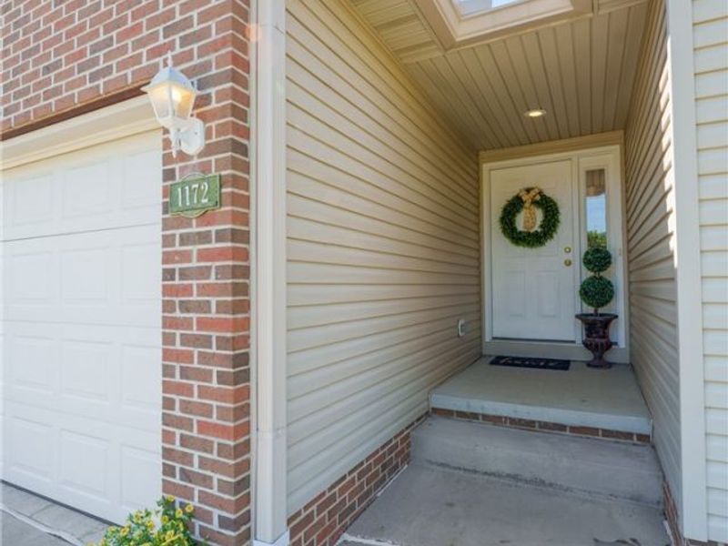1172 Wild Brook Drive, Akron, OH 44313 Photo 3
