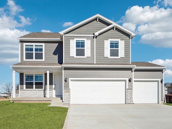 2873 Prairielight Drive, Hiawatha, IA 52233
