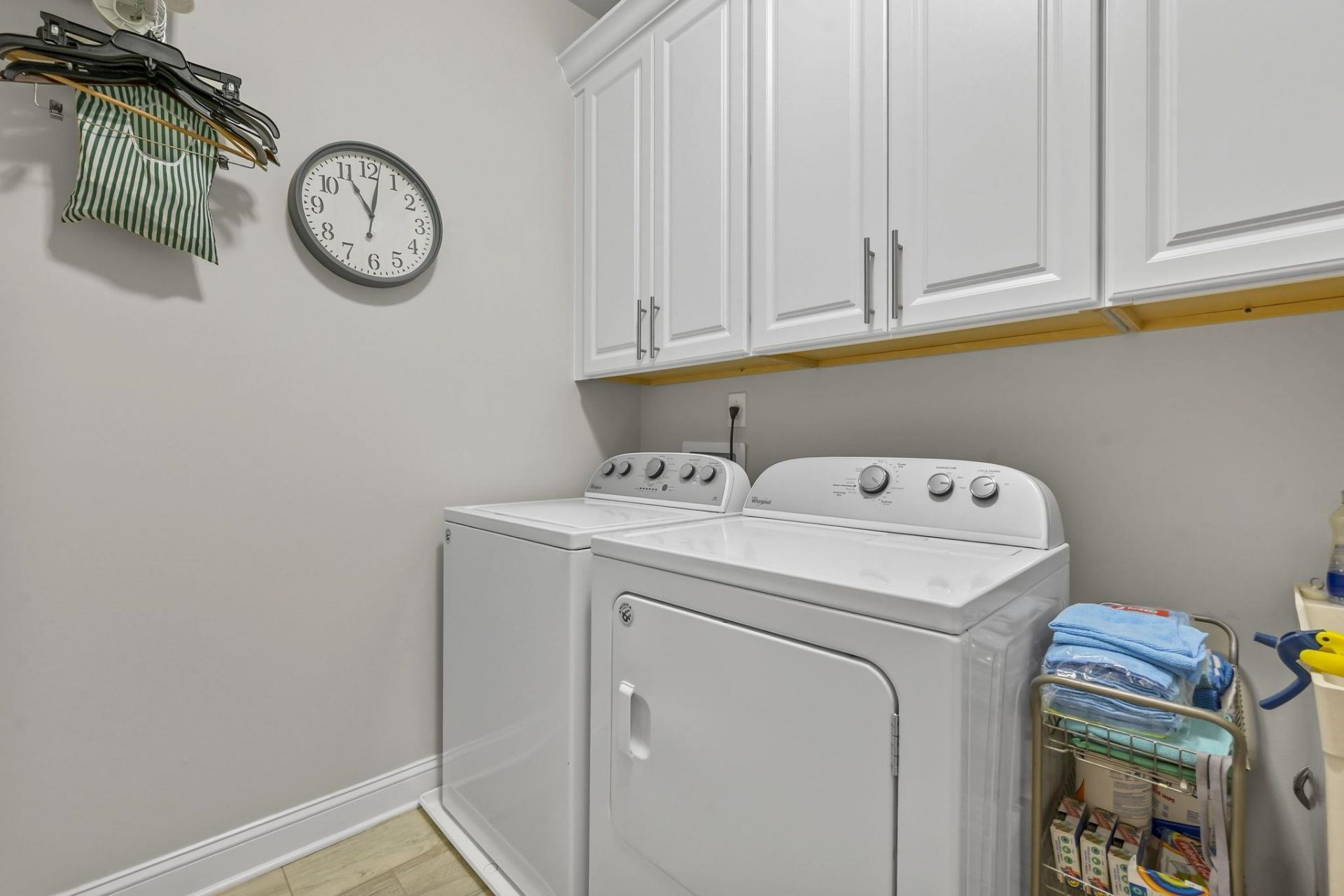 941 Bronwyn Circle Photo 17