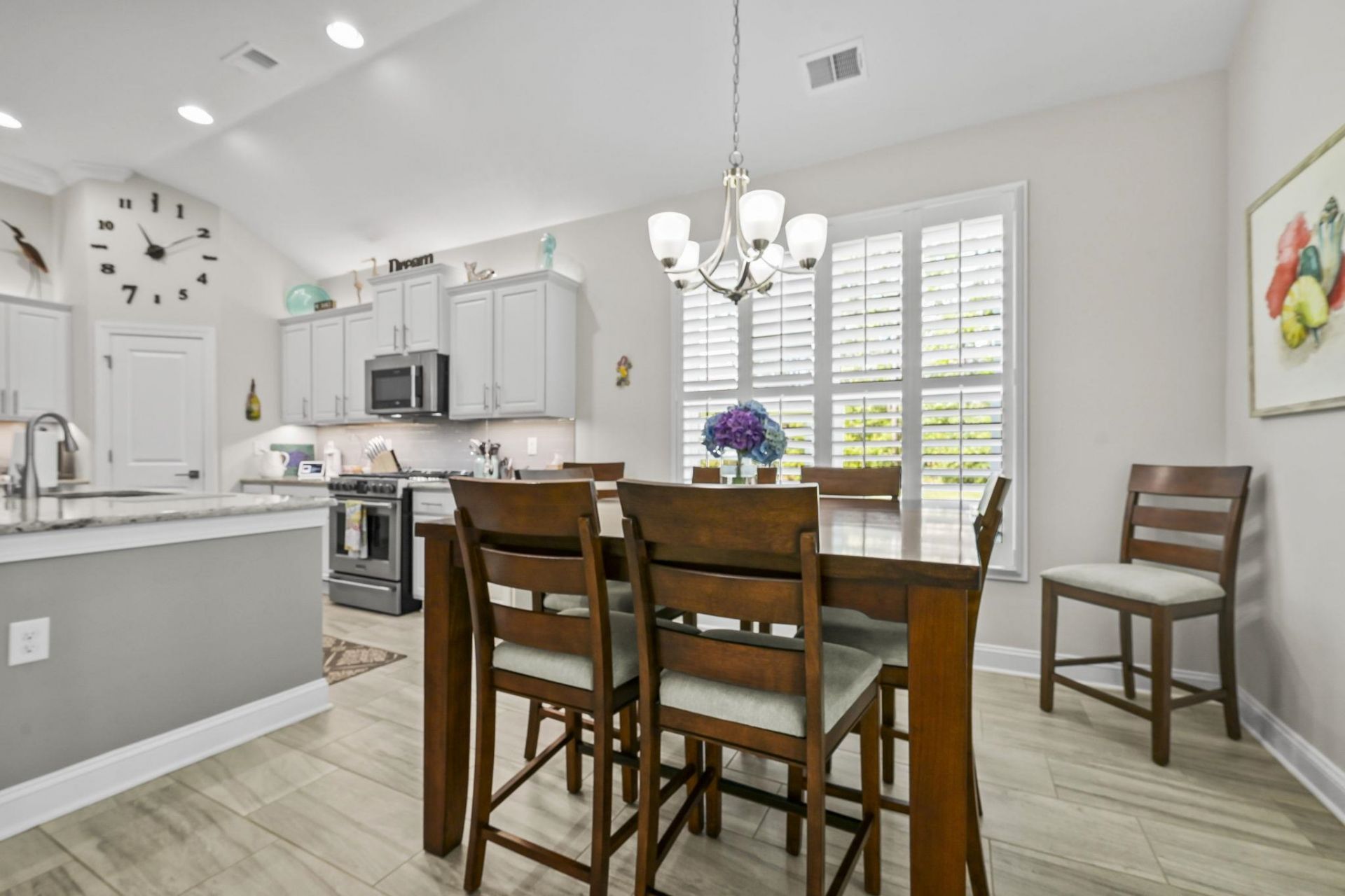 941 Bronwyn Circle Photo 5