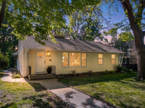 3435 Zenith Avenue N, Robbinsdale, MN 55422