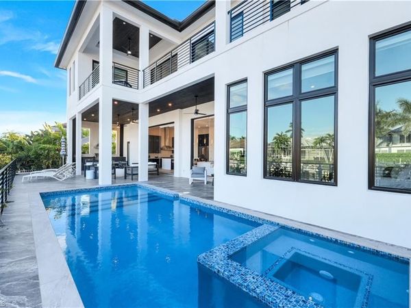 771 Orchid CT , MARCO ISLAND, FL 34145