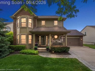 42967 Brookstone Drive, Novi, MI 48377