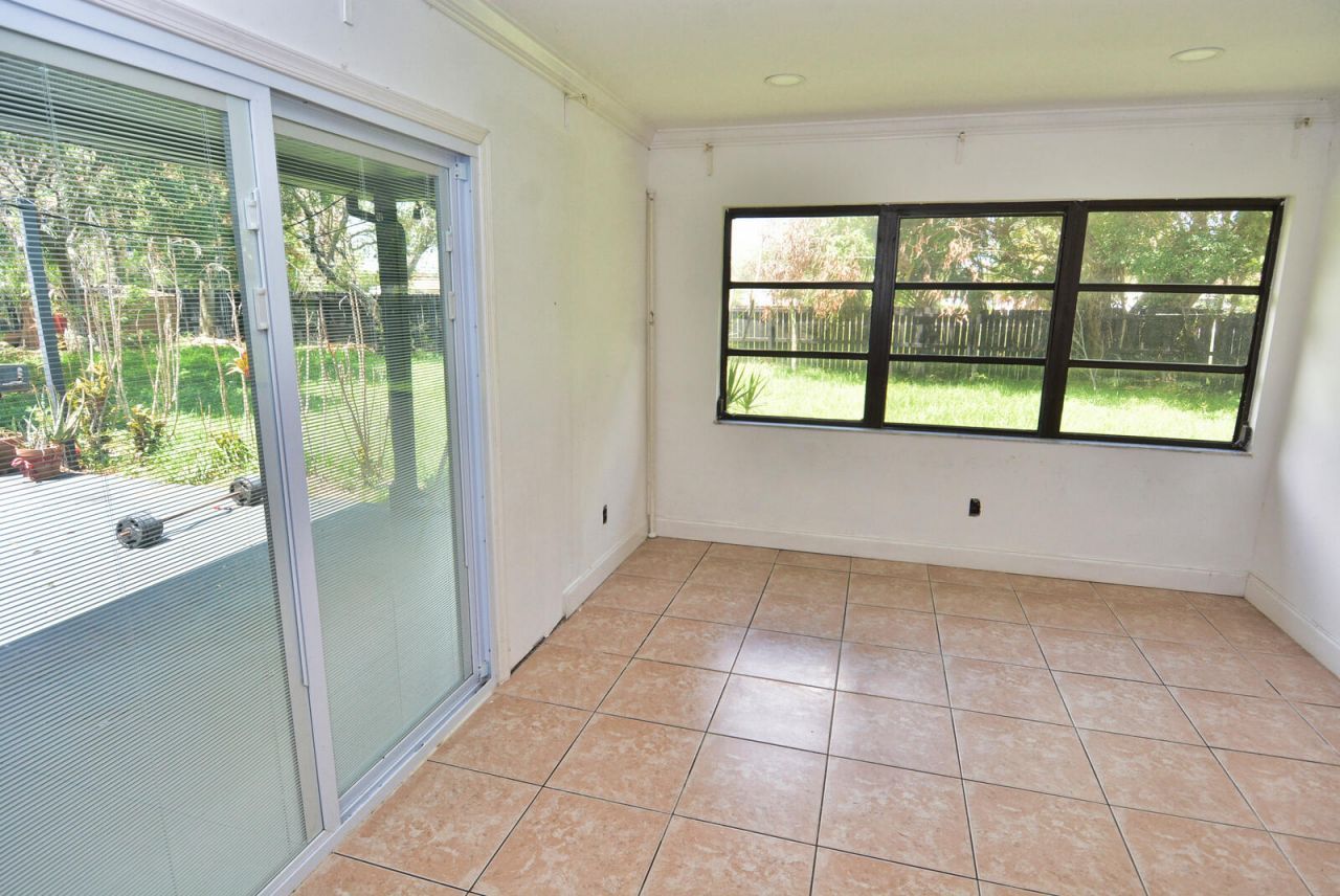 2117 SE East Dunbrooke Circle, Port Saint Lucie, FL 34952 Photo
