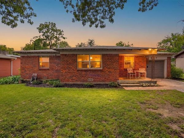 807 Elizabeth Boulevard, Granbury, TX 76048
