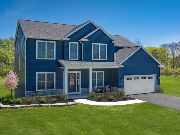 5693 Dorothy Circle , Clarence Center, NY 14032