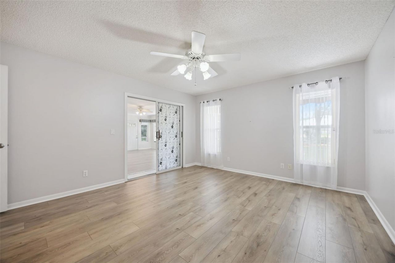 25904 Newcombe Circle, Leesburg, FL 34748 Photo