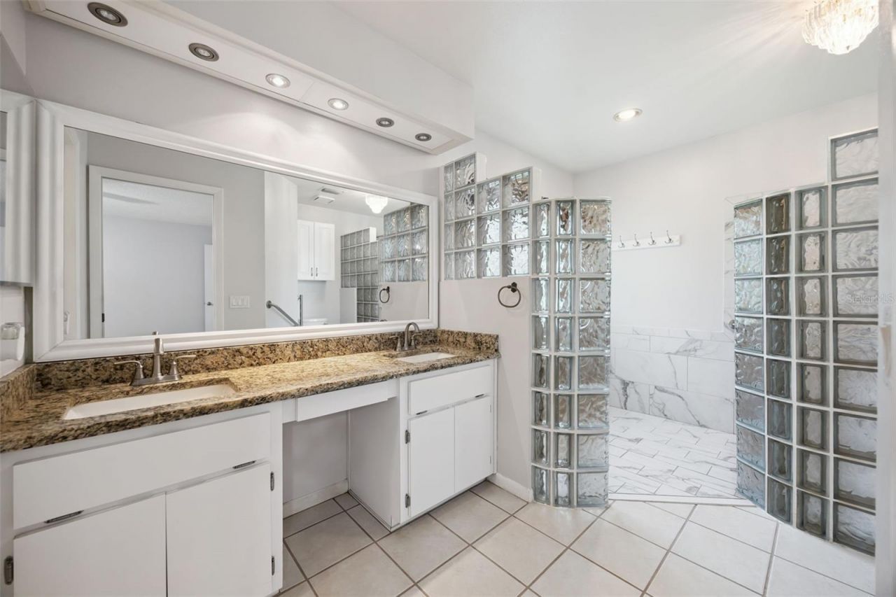 25904 Newcombe Circle, Leesburg, FL 34748 Photo
