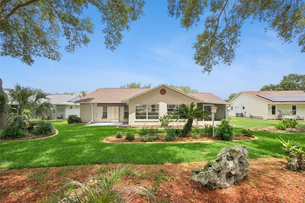 25904 Newcombe Circle, Leesburg, FL 34748 Photo