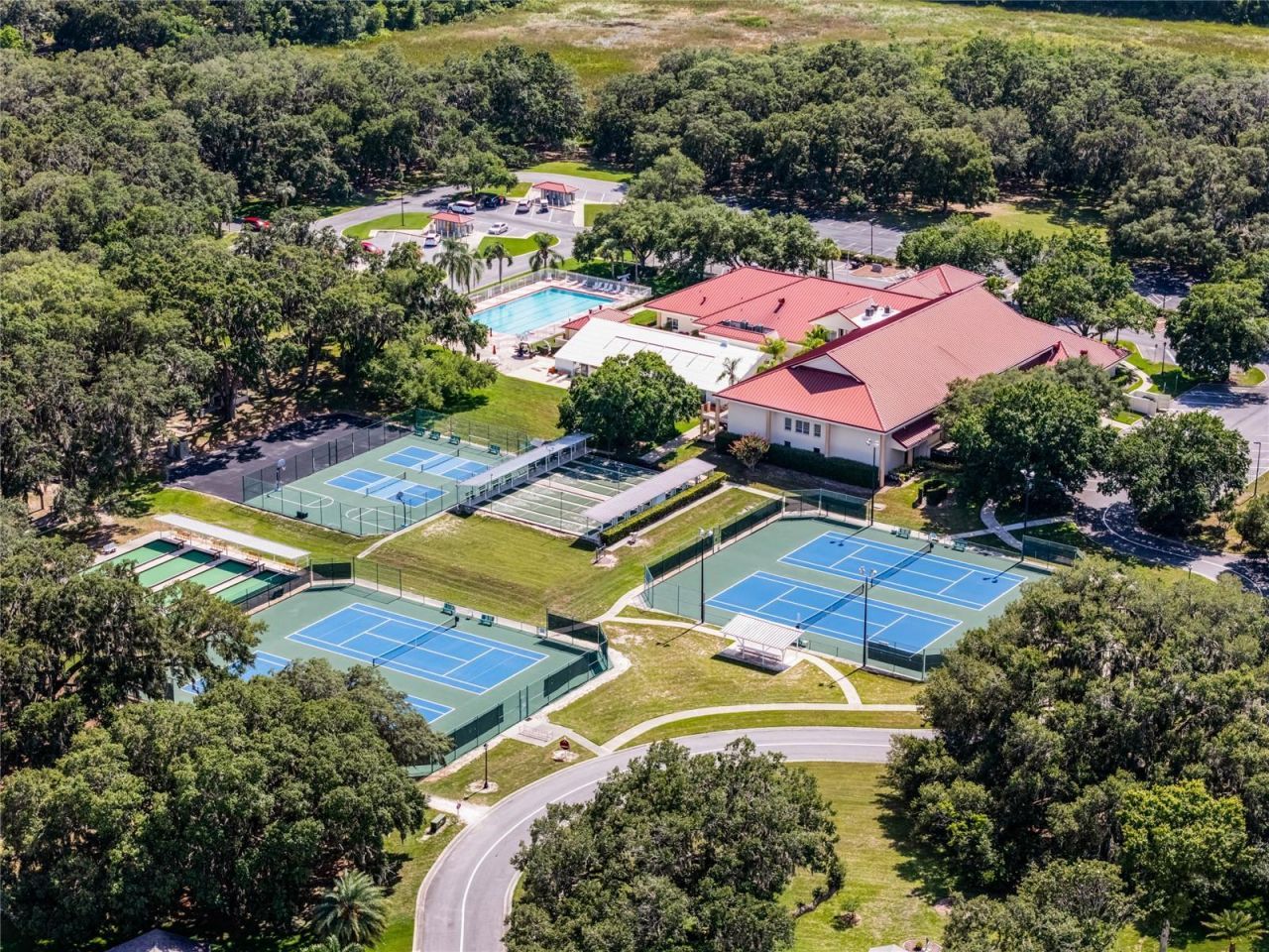 25904 Newcombe Circle, Leesburg, FL 34748 Photo