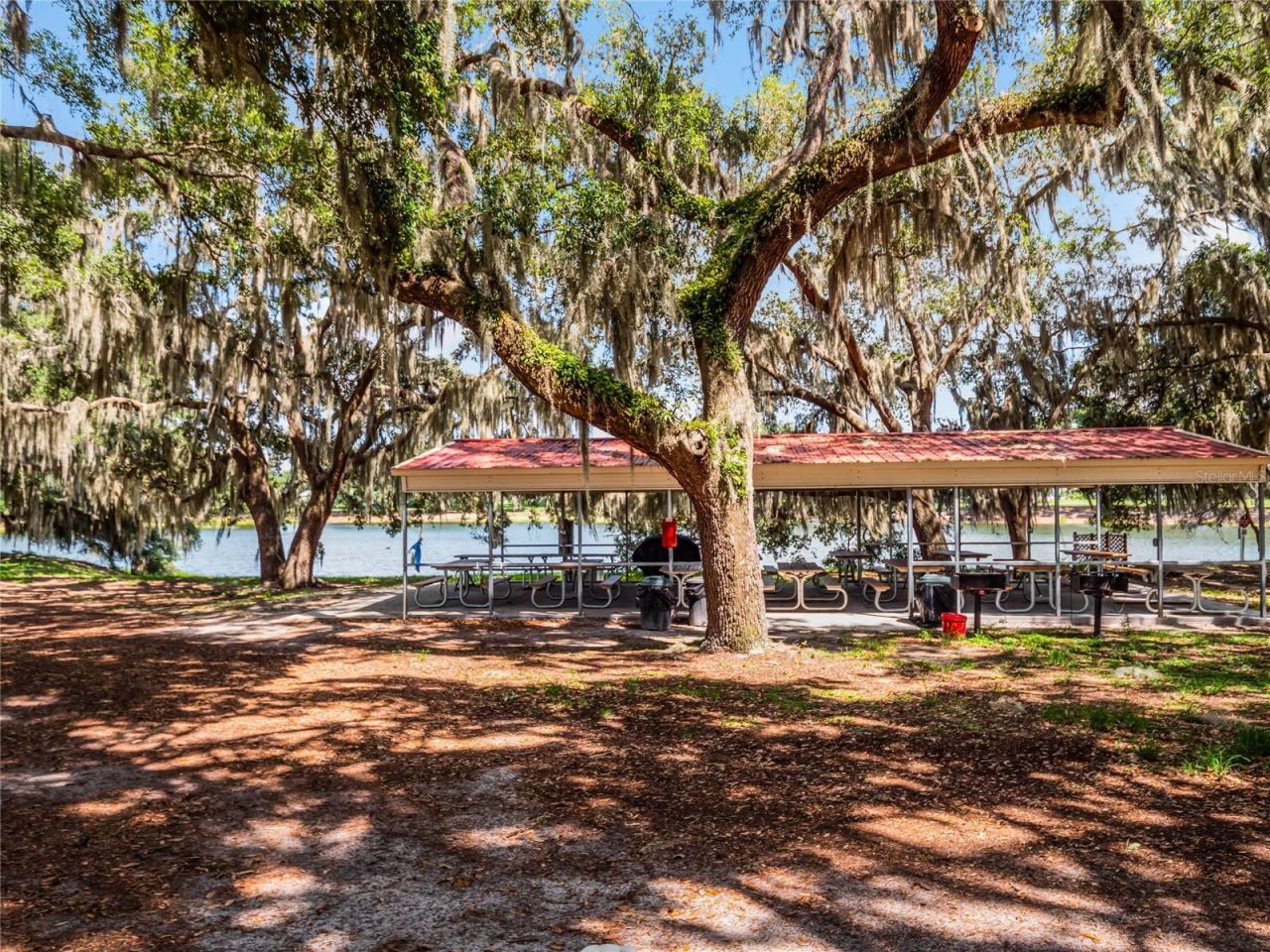 25904 Newcombe Circle, Leesburg, FL 34748 Photo