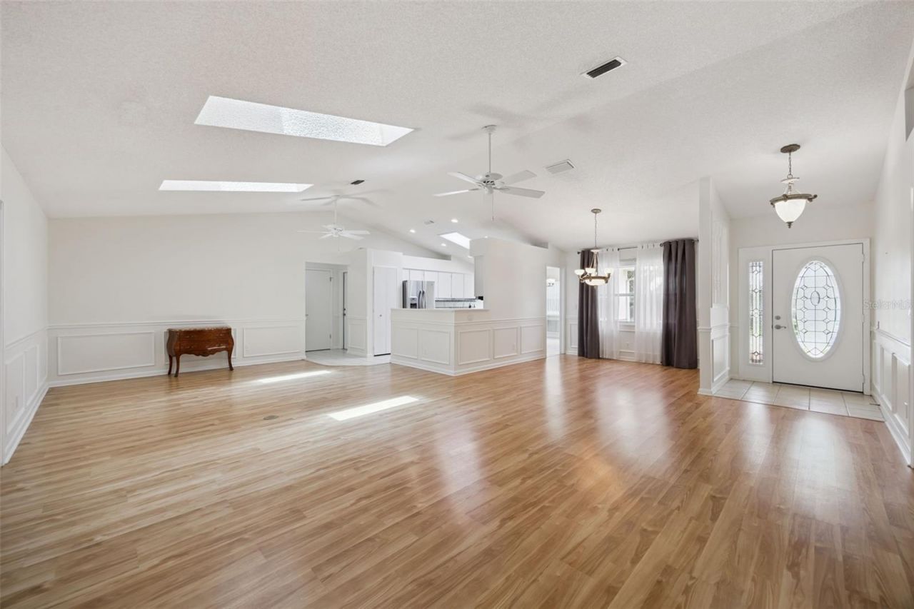 25904 Newcombe Circle, Leesburg, FL 34748 Photo