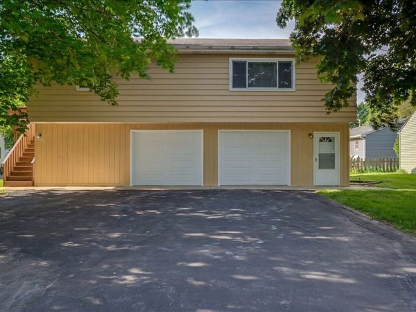 612 Church Street , Batavia, IL 60510