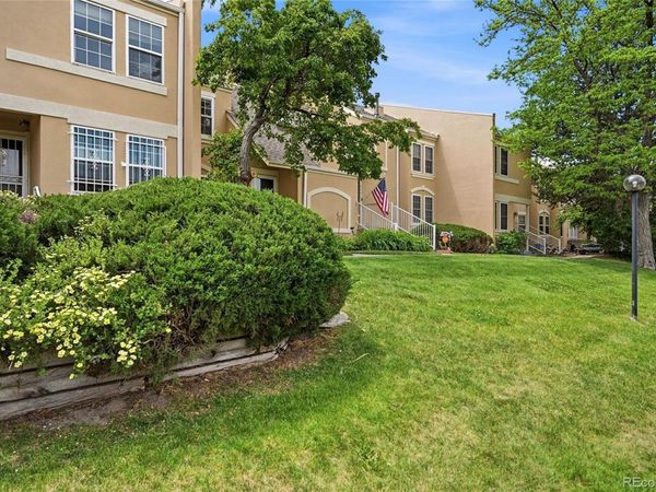 2858 S Vaughn Way , Aurora, CO 80014