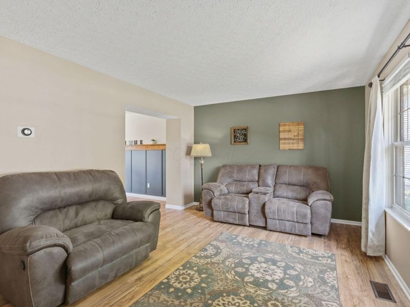 155 Blue Spruce Court , Delaware, OH 43015 Photo 5