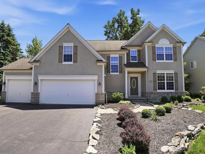 5975 Cormorant Drive, Dublin, OH 43017 Photo 2