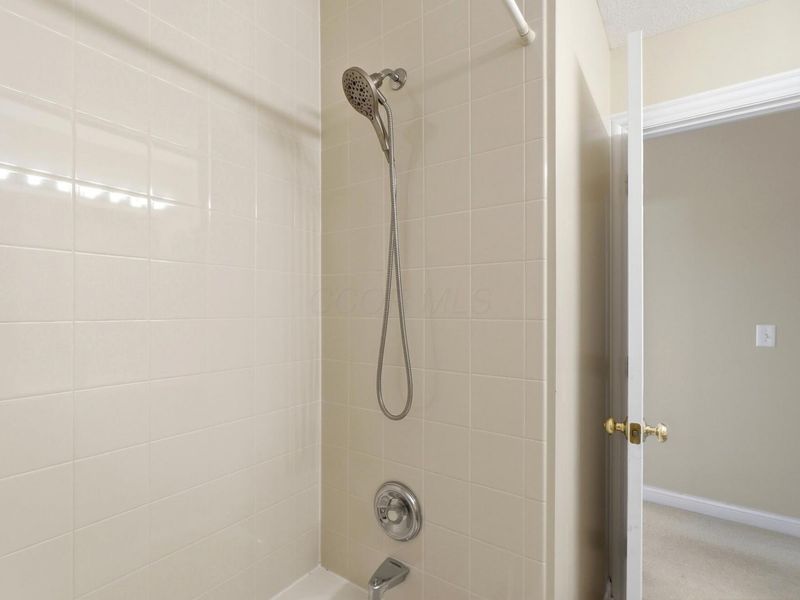 5975 Cormorant Drive, Dublin, OH 43017 Photo 39