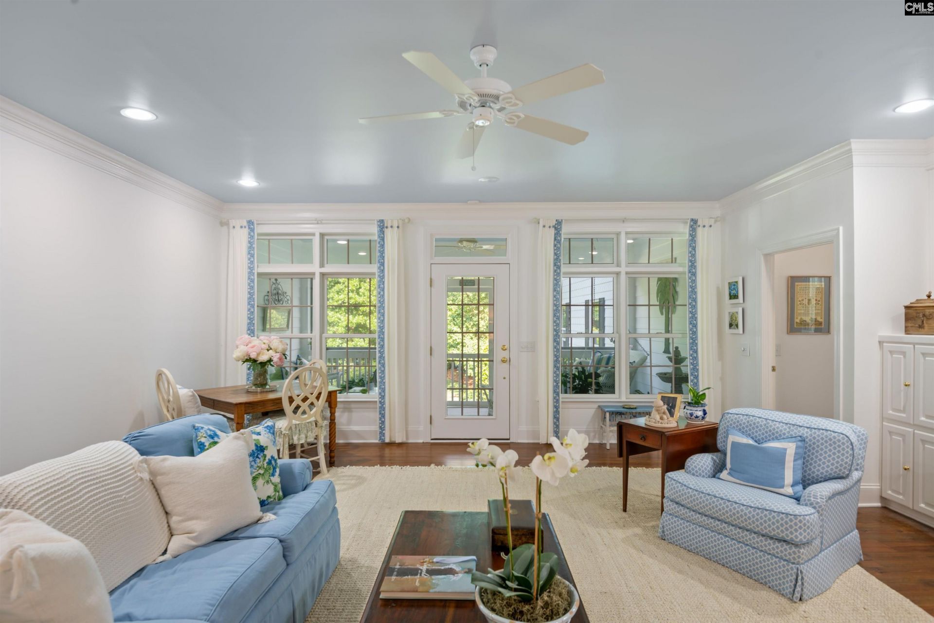 208 Lanham Spring Drive  Photo 12
