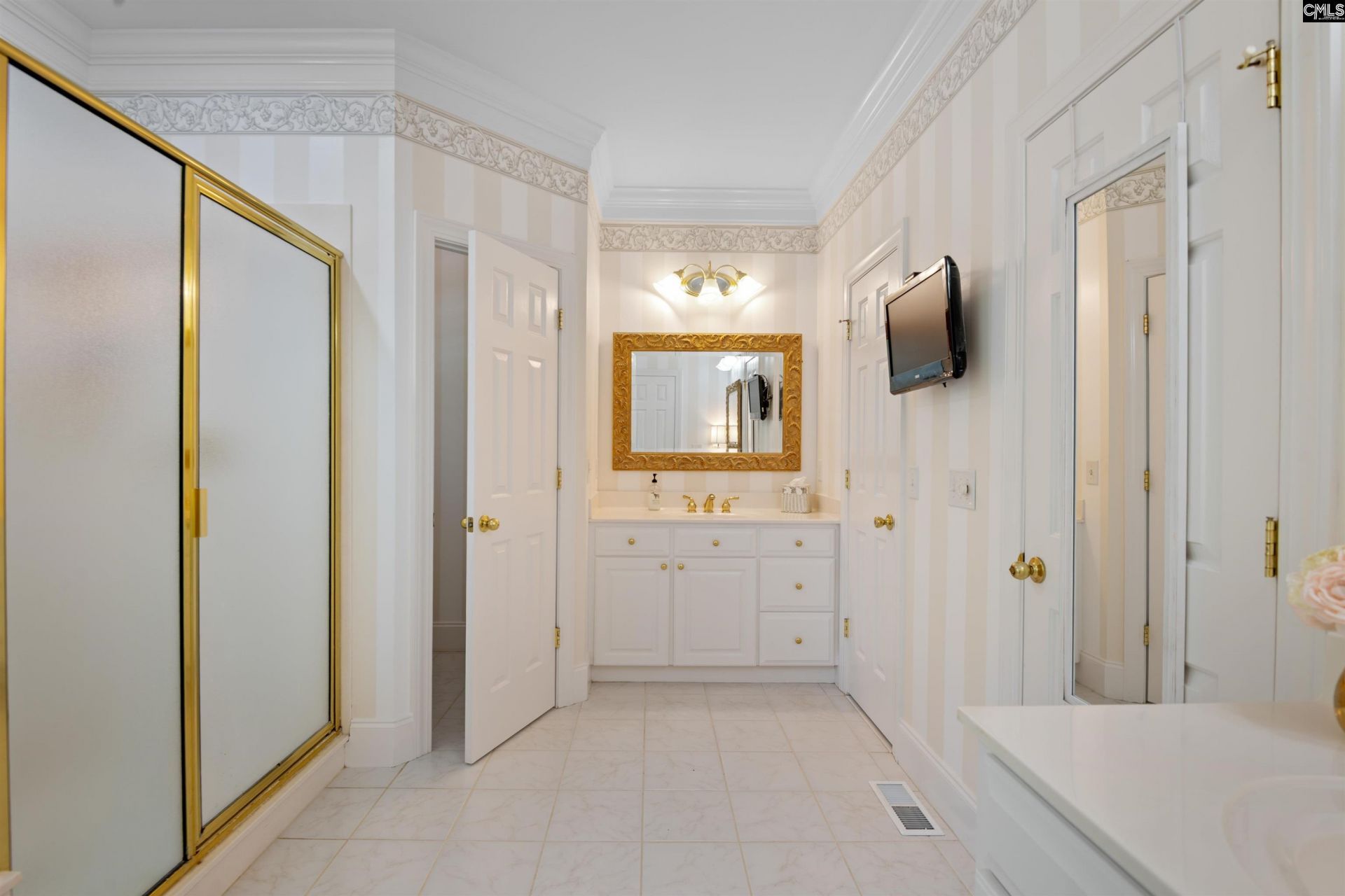 208 Lanham Spring Drive  Photo 33