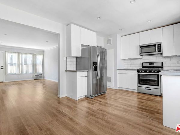 208 S Harvard Boulevard, Unit 3, Los Angeles, CA 90004