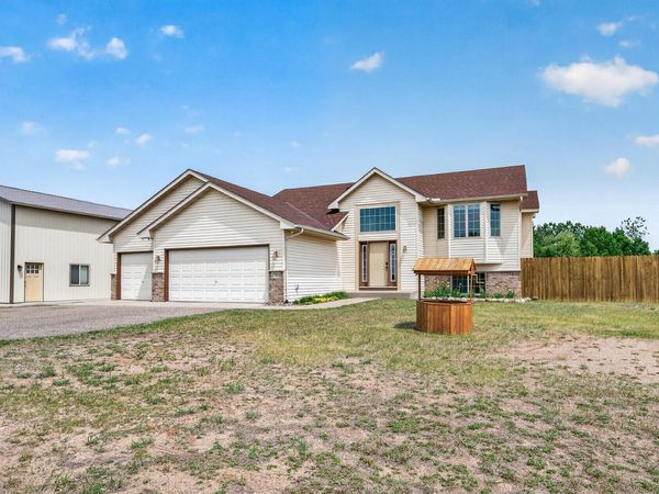 27931 116th Street NW, Zimmerman, MN 55398