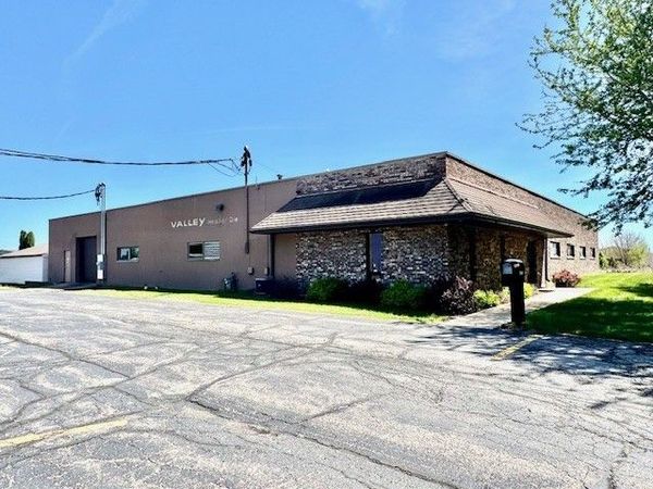 6833 Irene Rd, Belvidere, IL 61008