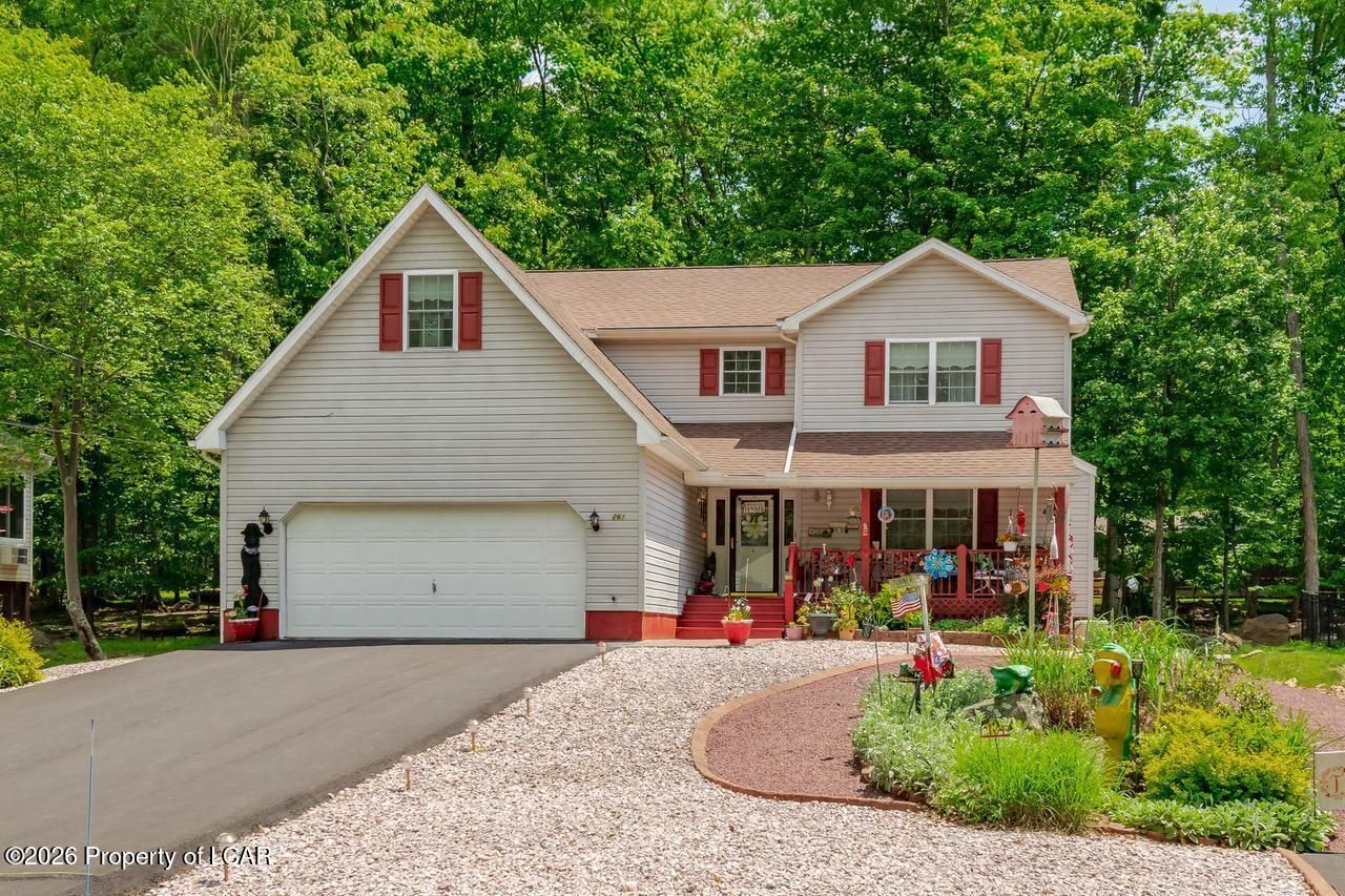 261 Four Seasons Drive Drums, PA 