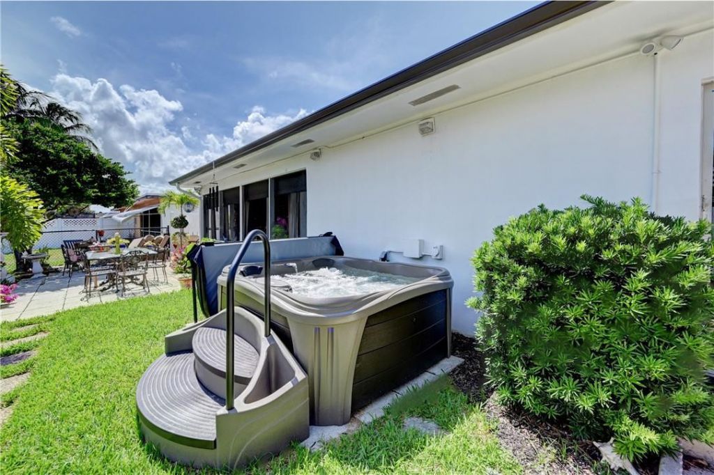 1844 SE 7th Street, Pompano Beach, FL 33060 Photo
