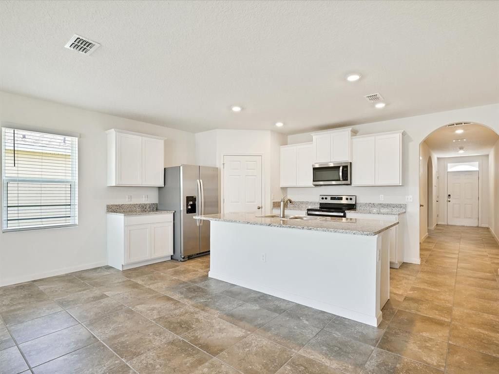 10695 SW Prato Way, Port Saint Lucie, FL 34987 Photo