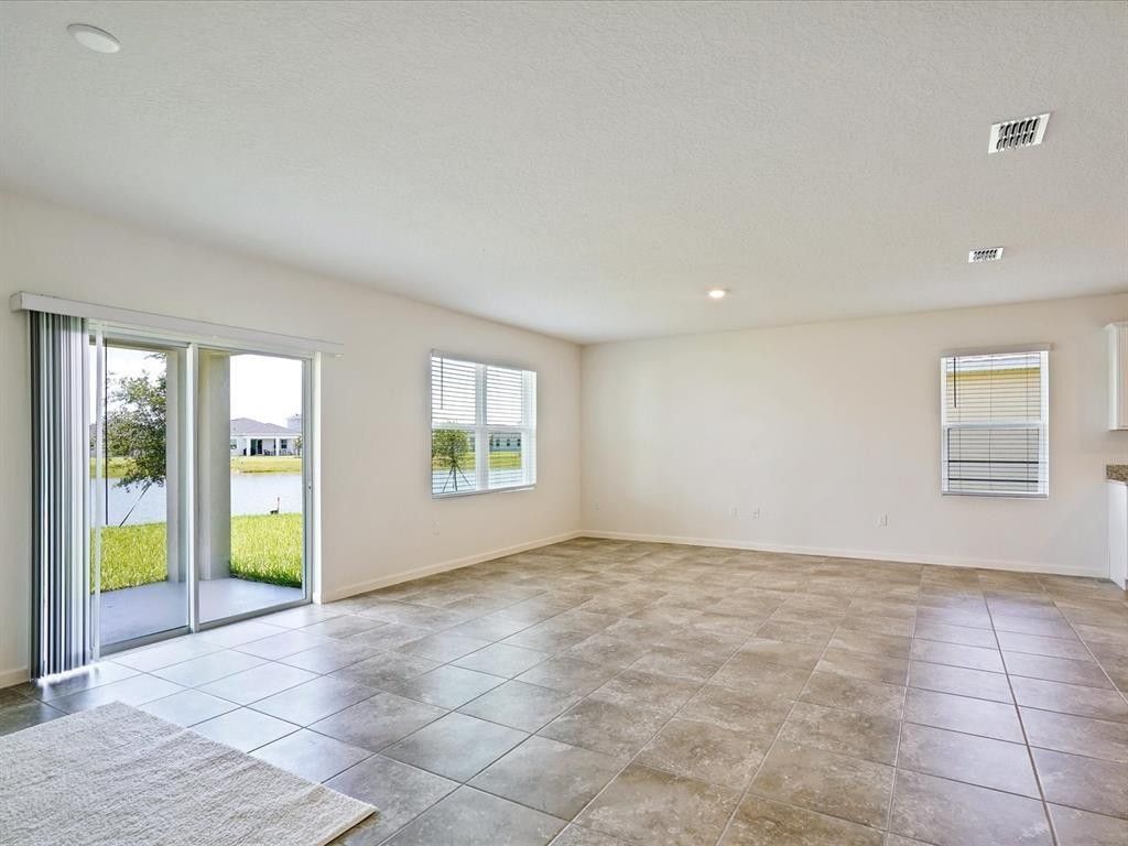 10695 SW Prato Way, Port Saint Lucie, FL 34987 Photo