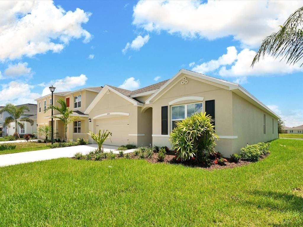 10695 SW Prato Way, Port Saint Lucie, FL 34987 Photo