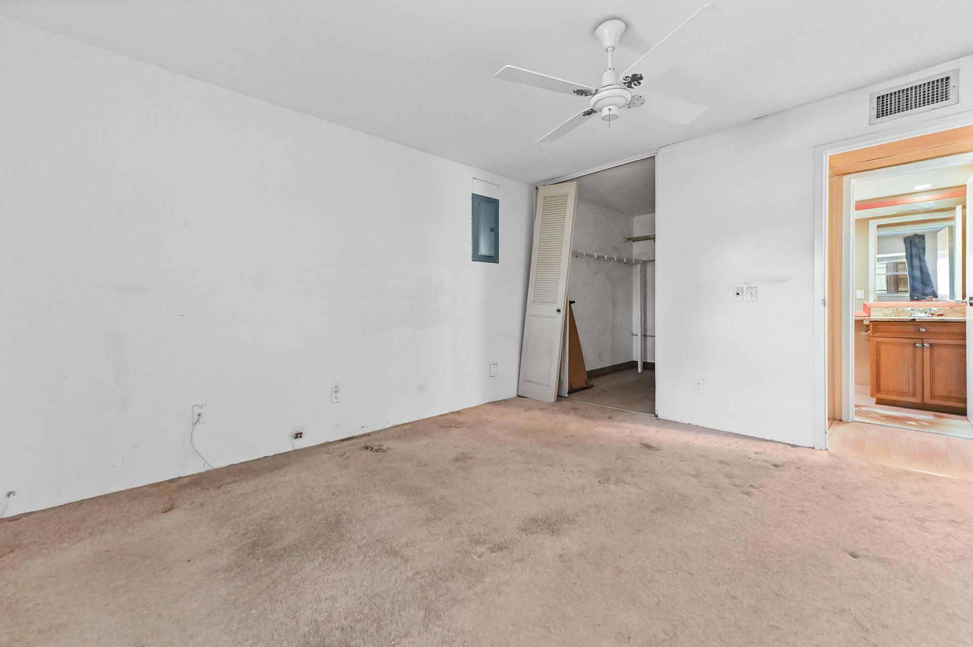 49 Seville C, Delray Beach, FL 33446 Photo