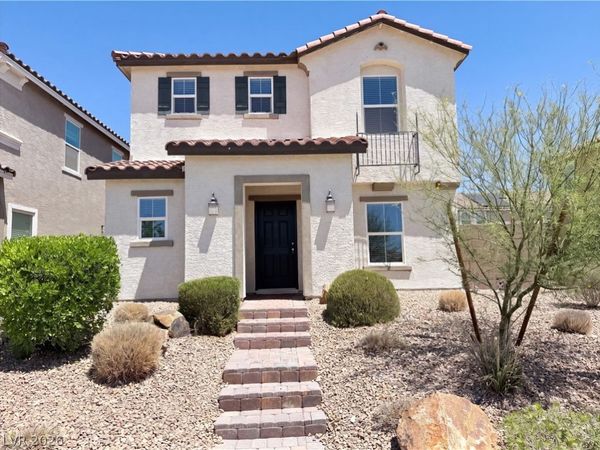 932 E Dorrell , North Las Vegas, NV 89086