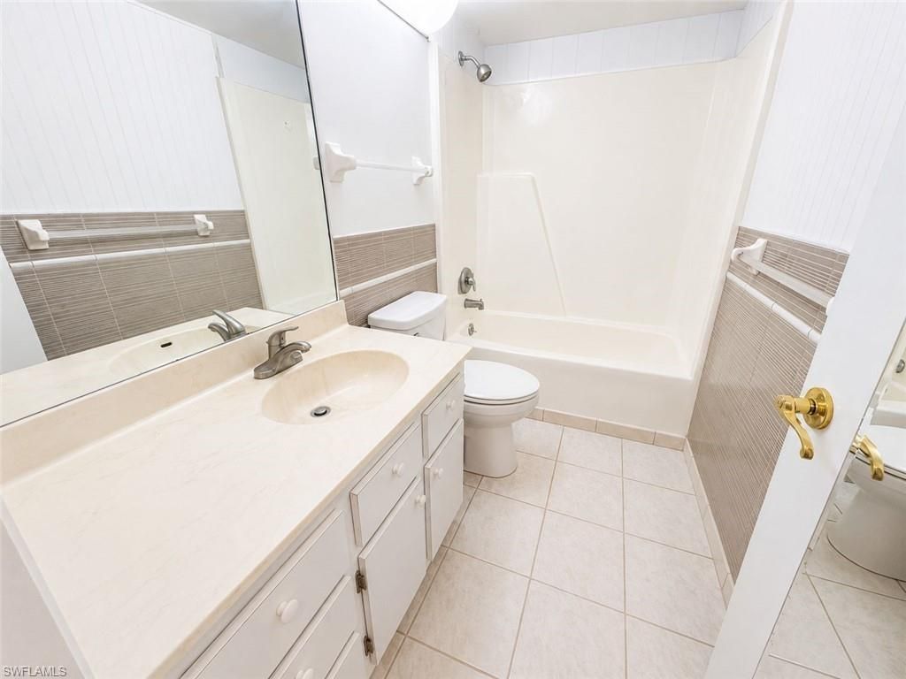 4116 SE 20th Pl, Unit 102, Cape Coral, FL 33904 Photo