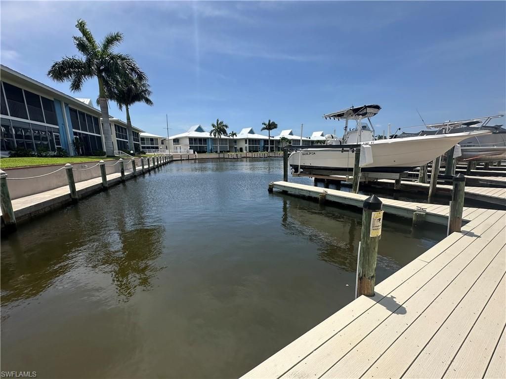 4116 SE 20th Pl, Unit 102, Cape Coral, FL 33904 Photo