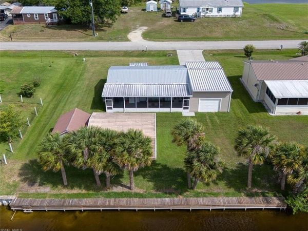 1537 Jerdik DR , MOORE HAVEN, FL 33471