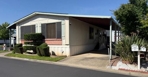 67 Bouganvillea, Sacramento, CA 95828 Photo