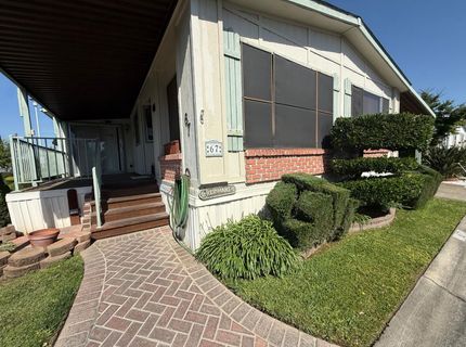 67 Bouganvillea, Sacramento, CA 95828 Photo