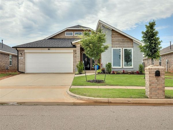 804 Midland Valley Street, Norman, OK 73069