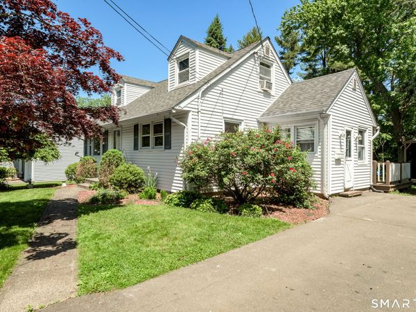 26 Beechwood, Wallingford, CT 06492