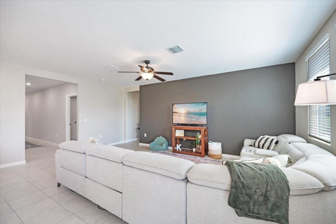 1006 Oak Valley Drive , Auburndale, FL 33823 Photo